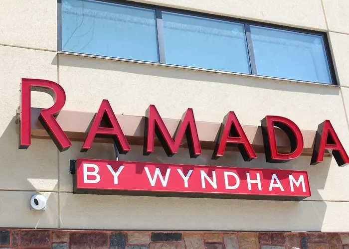Ramada By Wyndham Bronx Terminal
